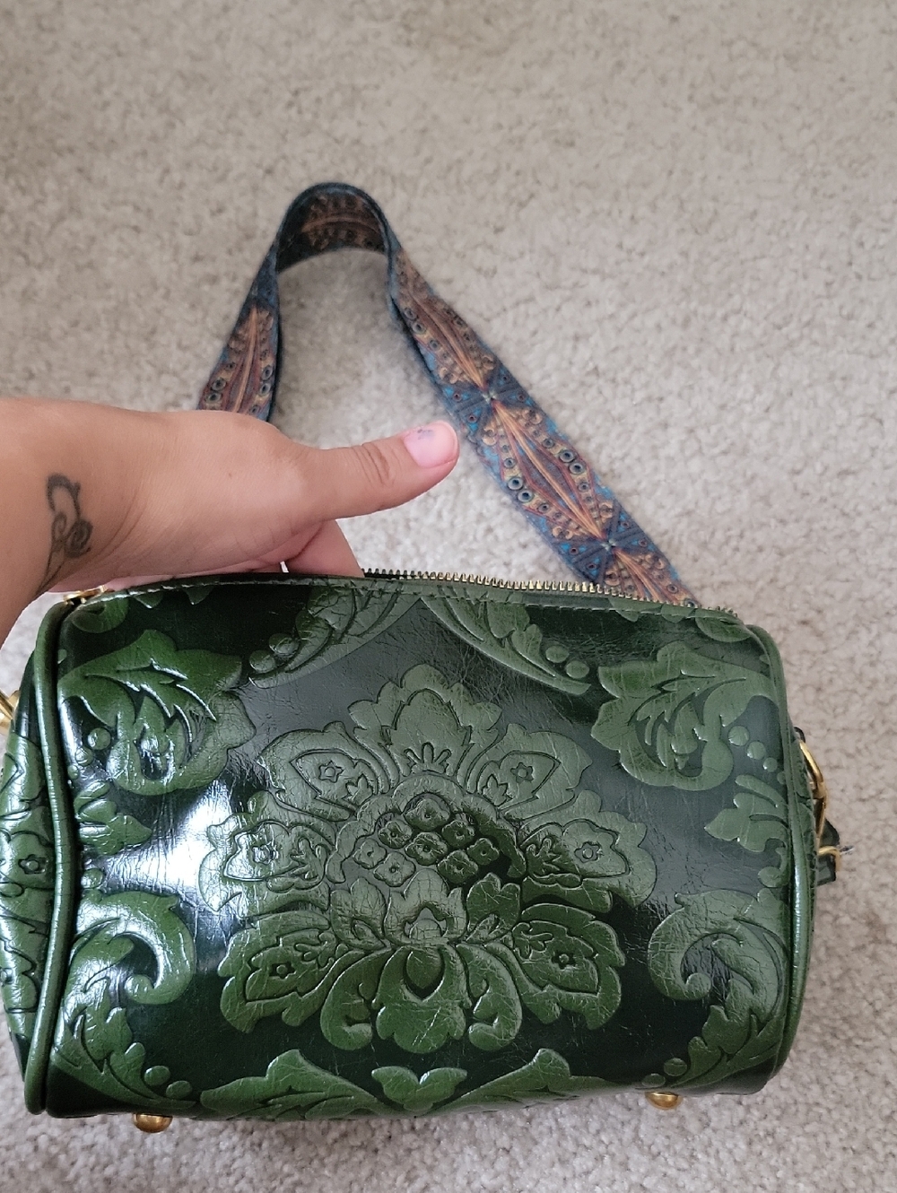 Green Embossed Floral Crossbody Bag Nwt
